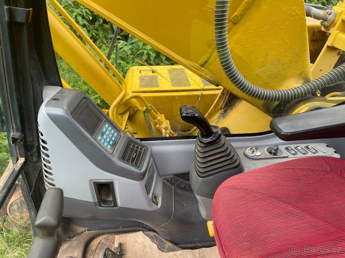 Prodám KOMATSU PC 210 LC-7 R.V. 2005, 11558 mh - 11