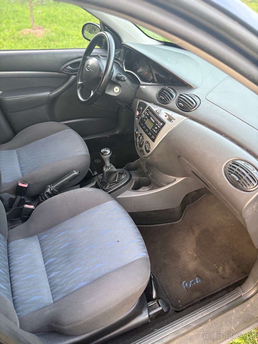 FORD Focus 1 - 11