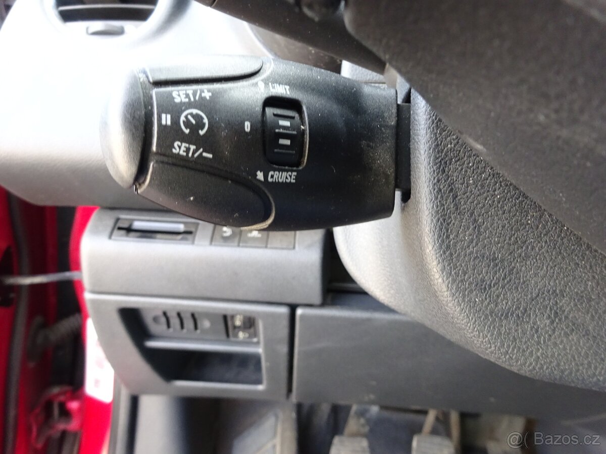 Peugeot 5008 1.6i r.v.2010 (115 kw) stk:4/2027 Koupeno ČR - 11