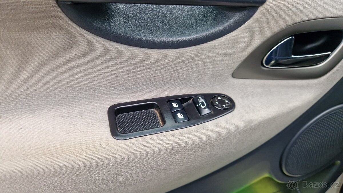 Citroën Jumpy ATLANTE LONG 2.0HDI 88kw, r.v. 2009. 8 míst - 11