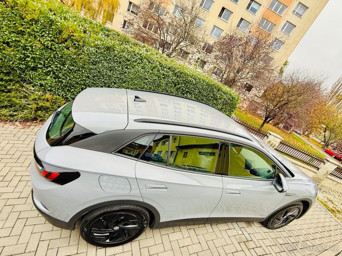 VW ID.4 Pro Performance 150kW 77kWh Koup.ČR 15.000km 11/2023 - 11