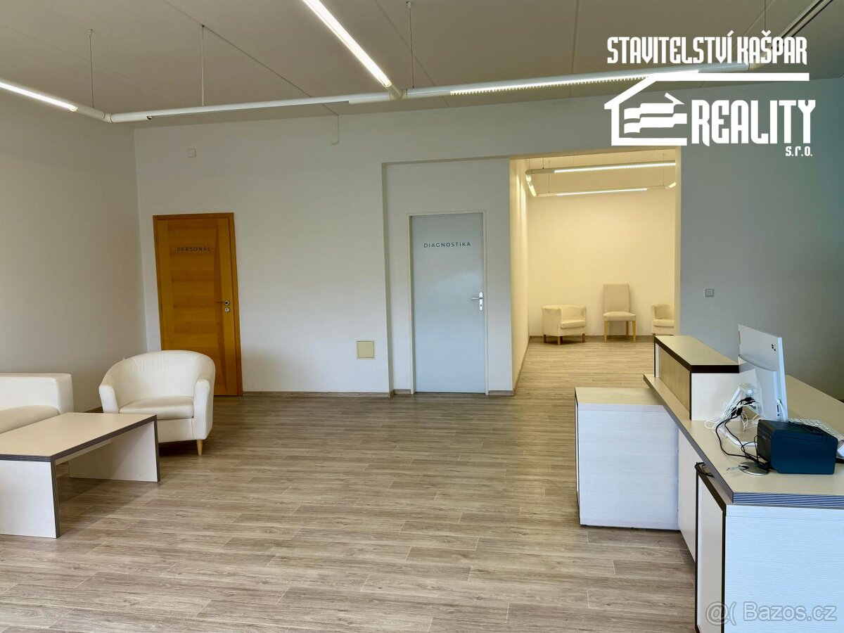 Pronájem obchodních prostor, Chrudim, ul. Ležáků - 11