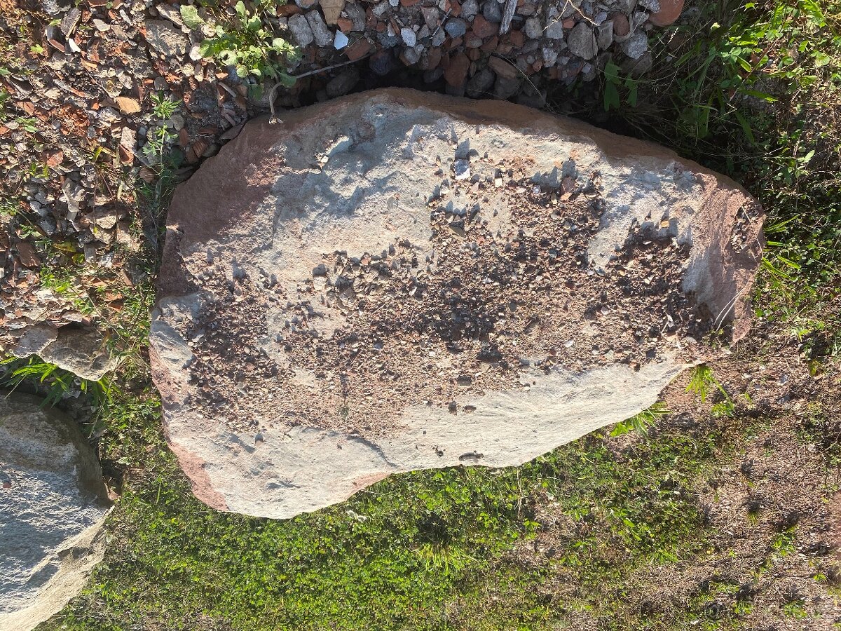 Okrasný kámen, soliter - 11