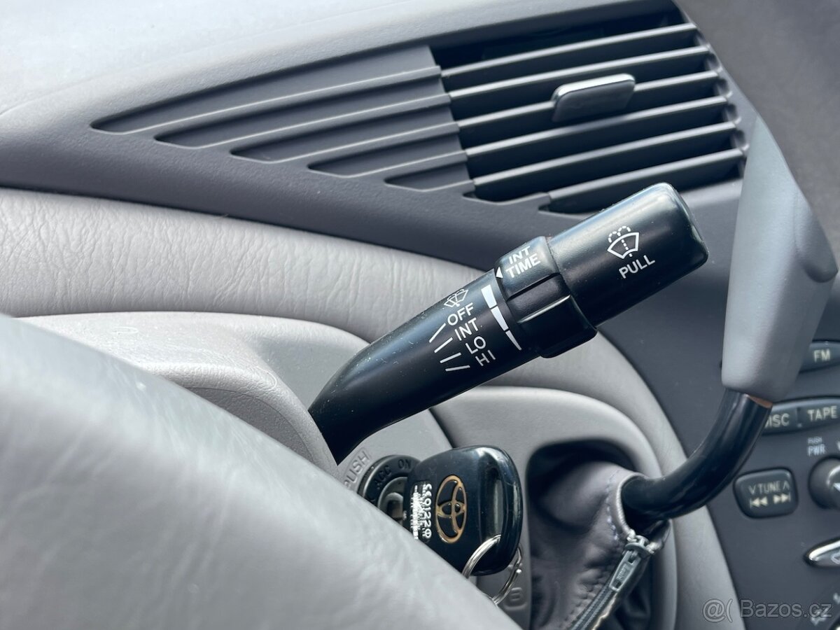 Toyota Prius 1.5 hybrid, r.v. 2000, BOURÁNO - 11