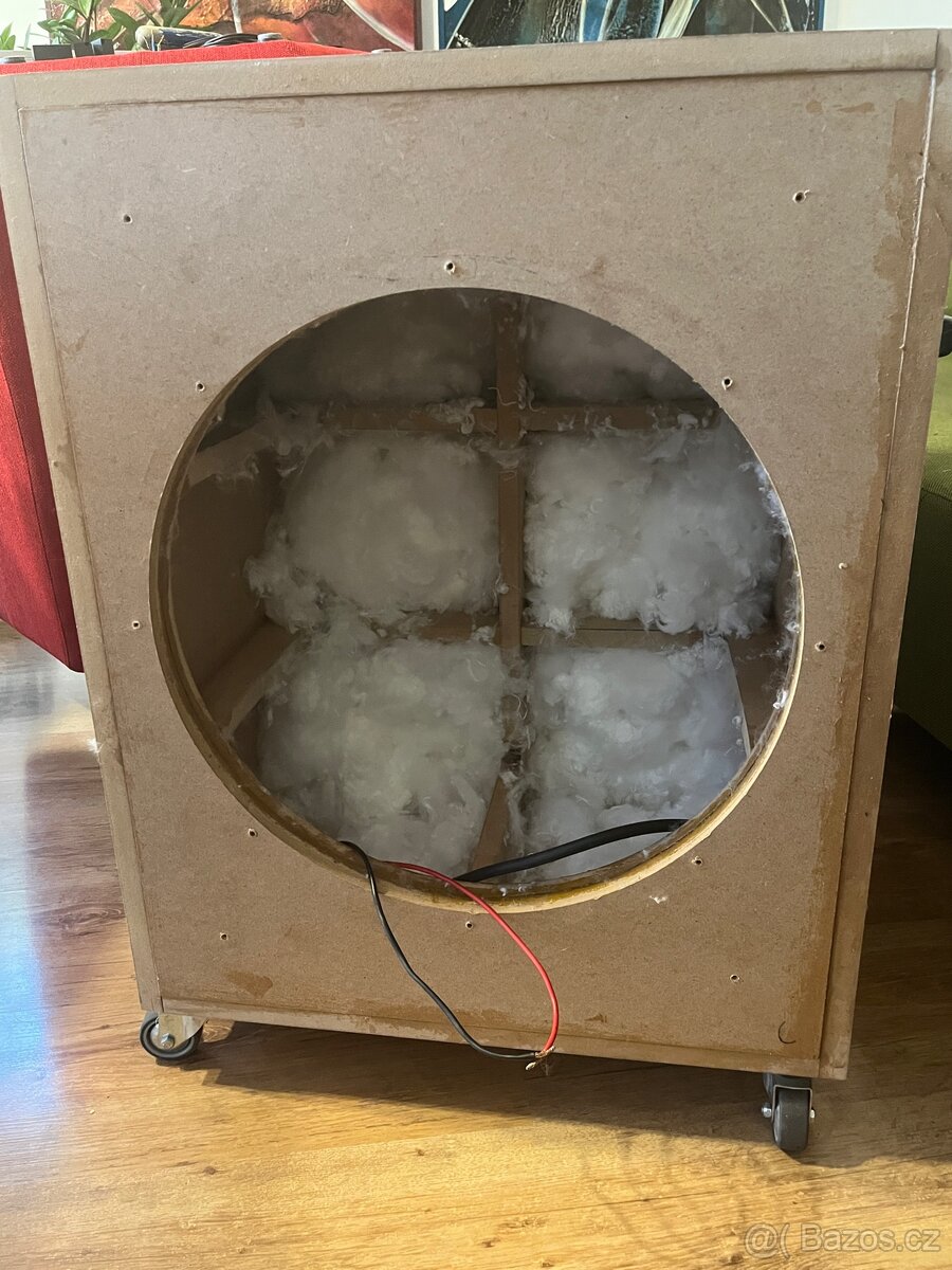 Subwoofer Dayton Ultimax 18" 1000W RMS - 11