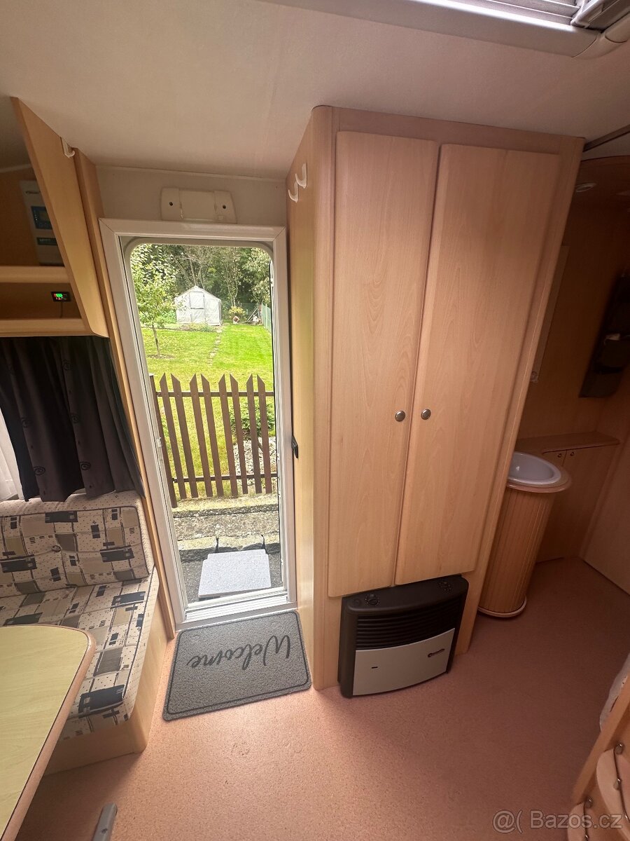 Karavan CHATEAU CALISTA 450, MOVER, SOLAR, MARKÝZA - 11