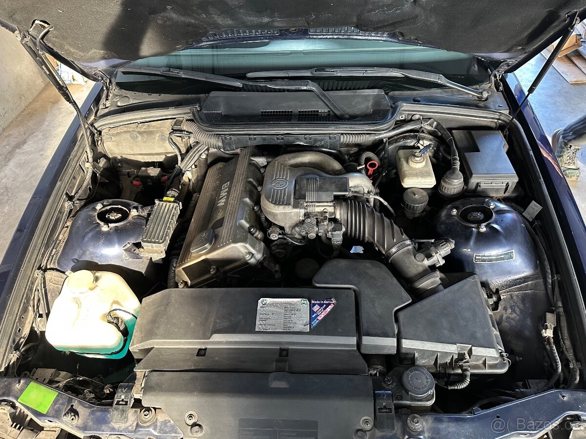 BMW E36 318iS Coupe BEZ KOROZE - 11