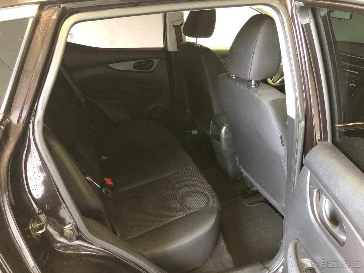 NISSAN QASHQAI 1.2 DIG-T - 11