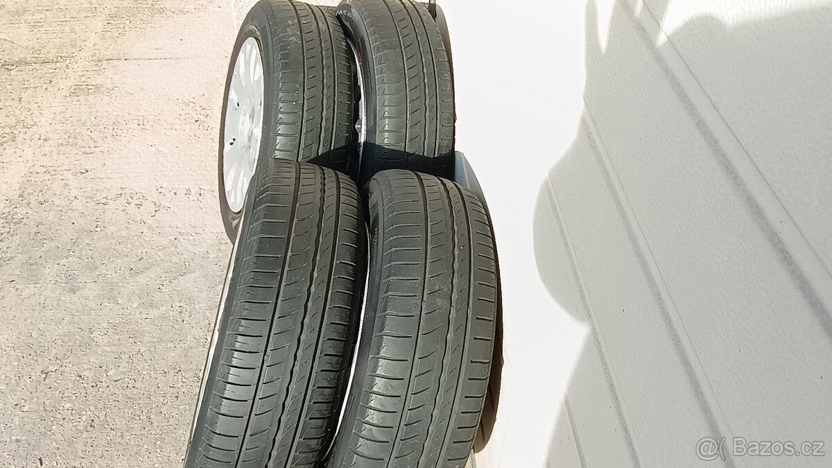 Letní 185/65 R15 88 T Pirelli Cinturato P1 - 11