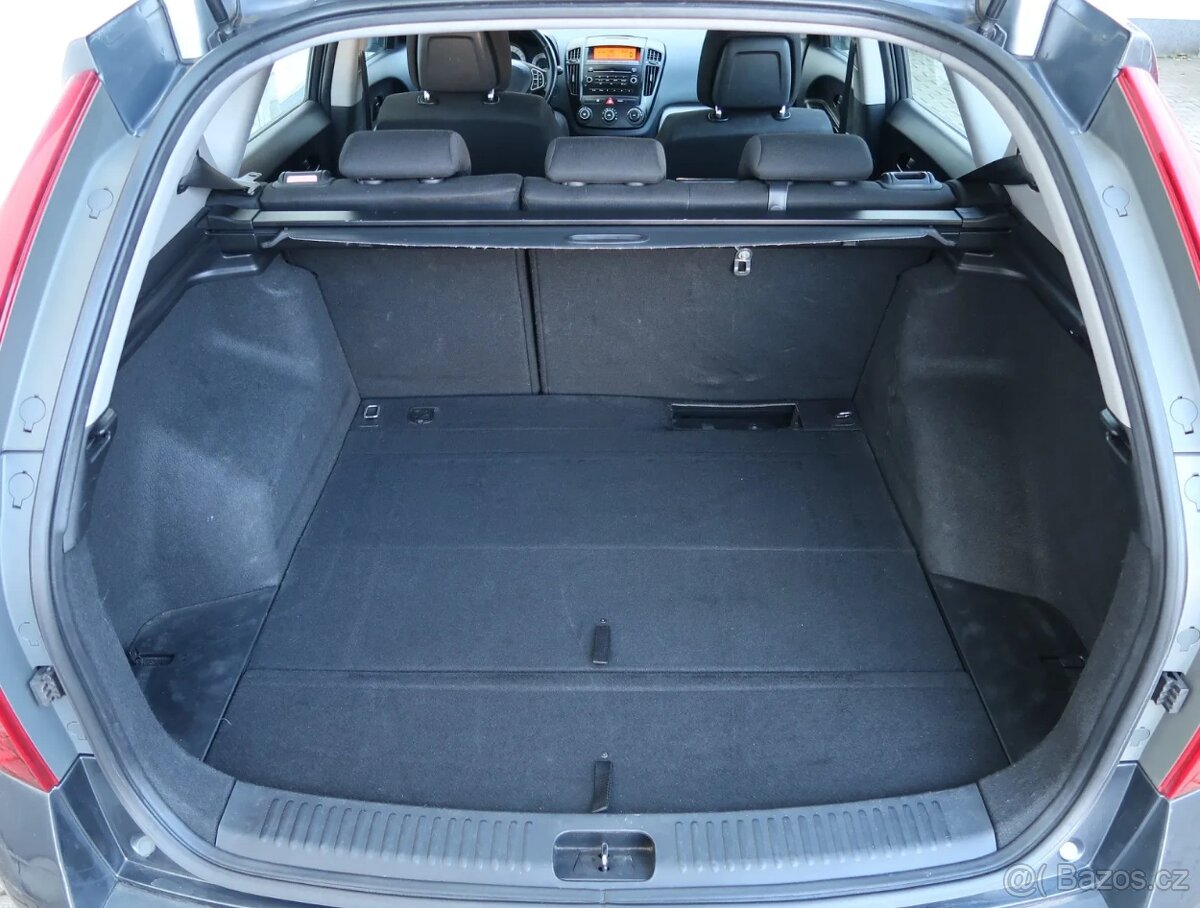 Kia Ceed 2009 1.4 LPG Combi - 11