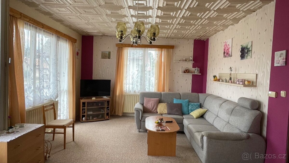 Prodej rodinného domu Chorušice - 11