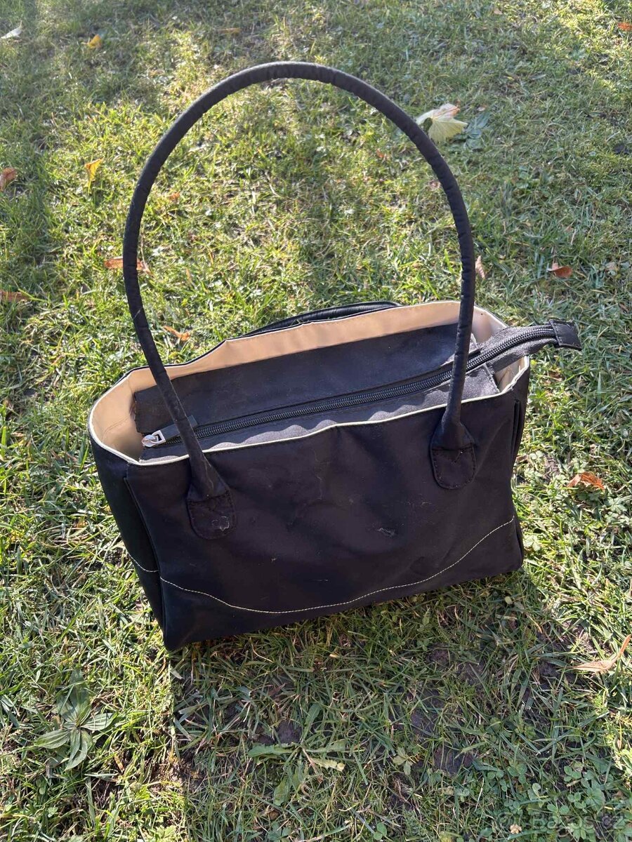 Kolotoč nad postýlku, Medela odsávačka - 11