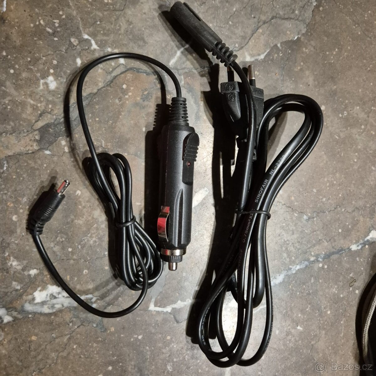 Digitální fotoaparát Sony Alpha A 350 příslušenství - 11