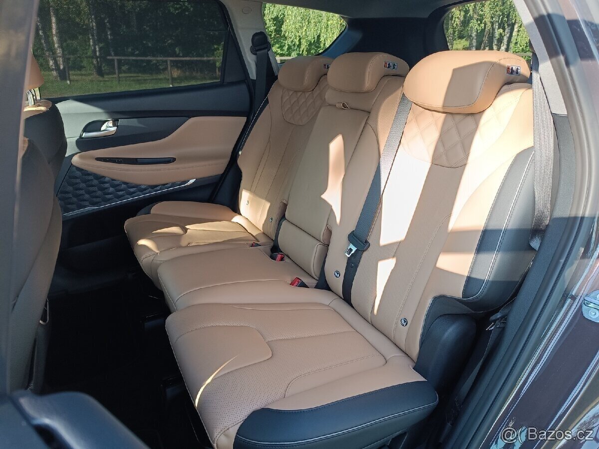 Hyundai SANTA FE 2,2 CRDI automat 4/23 PREMIUM ČR TOP 4200km - 11