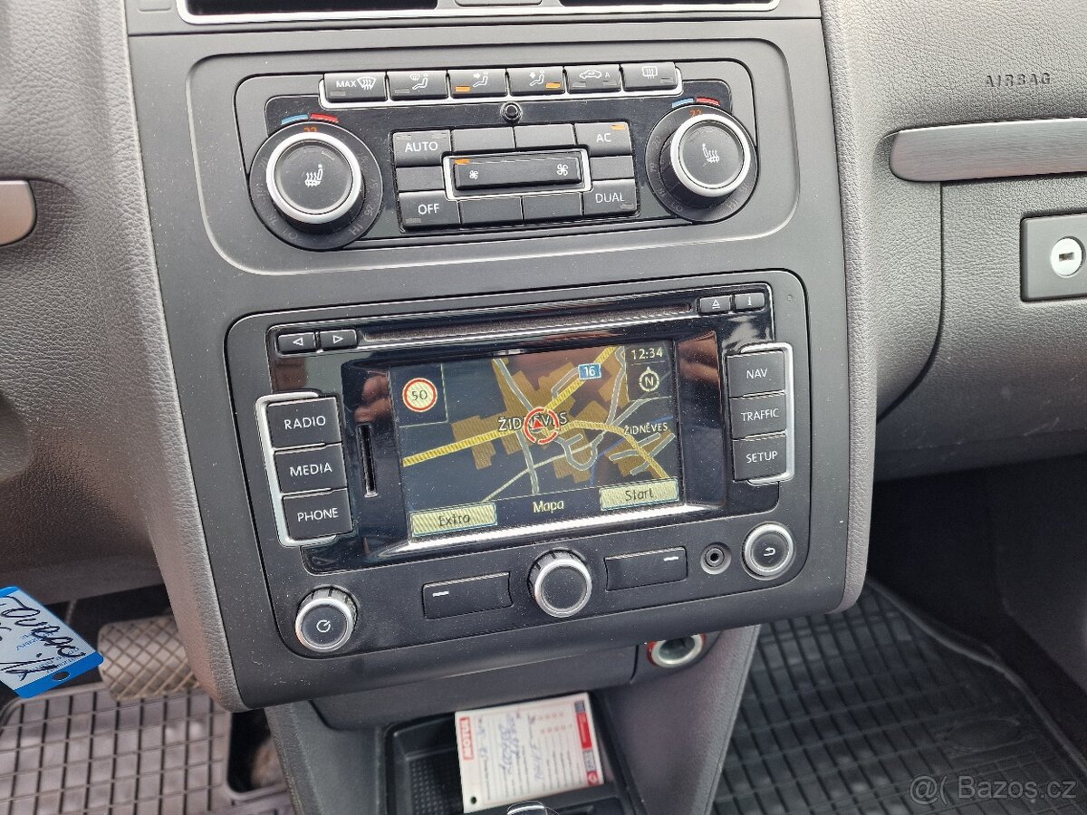 Volkswagen TOURAN 2,0TDI 103KW DSG STYLE - 11