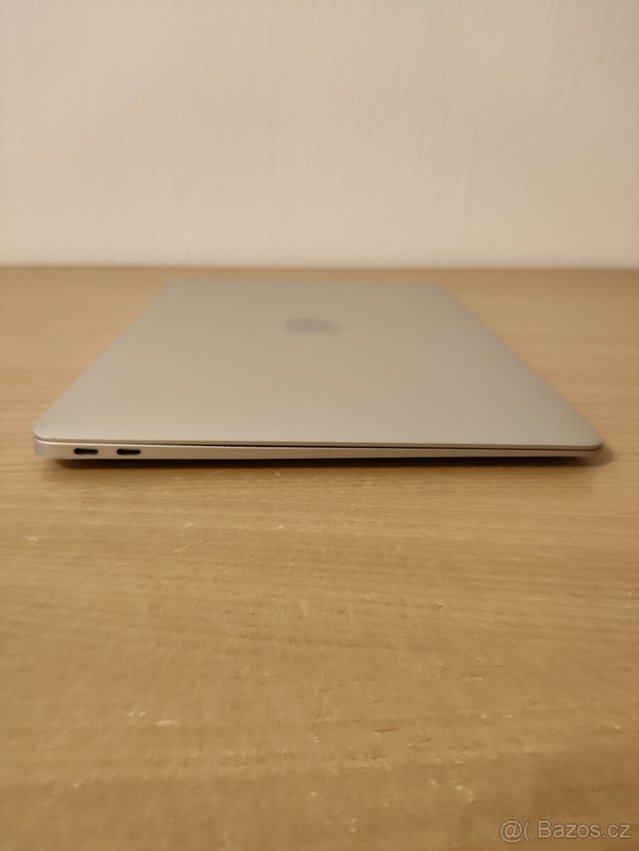 Apple MacBook Air 2020 – M1 | 8GB | 256GB - 11