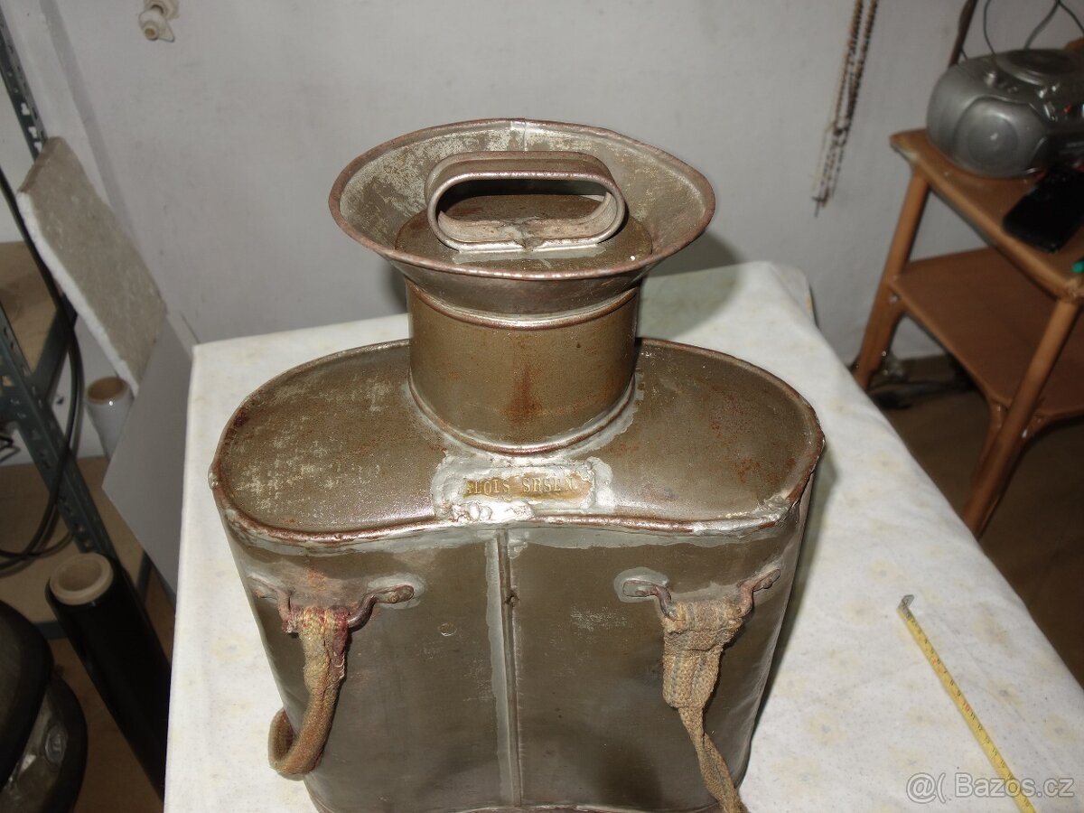 Plechové vědro vojenské ?, konvice na mléko na záda č.2 - 11