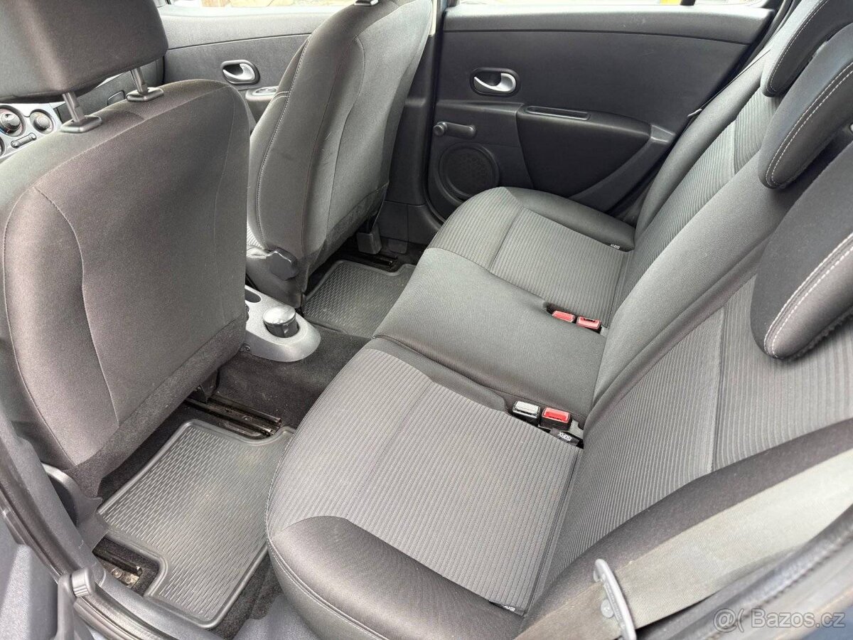 Renault Clio, 1,2TCe 76kW, Původ ČR, 2.Maj, AC - 11