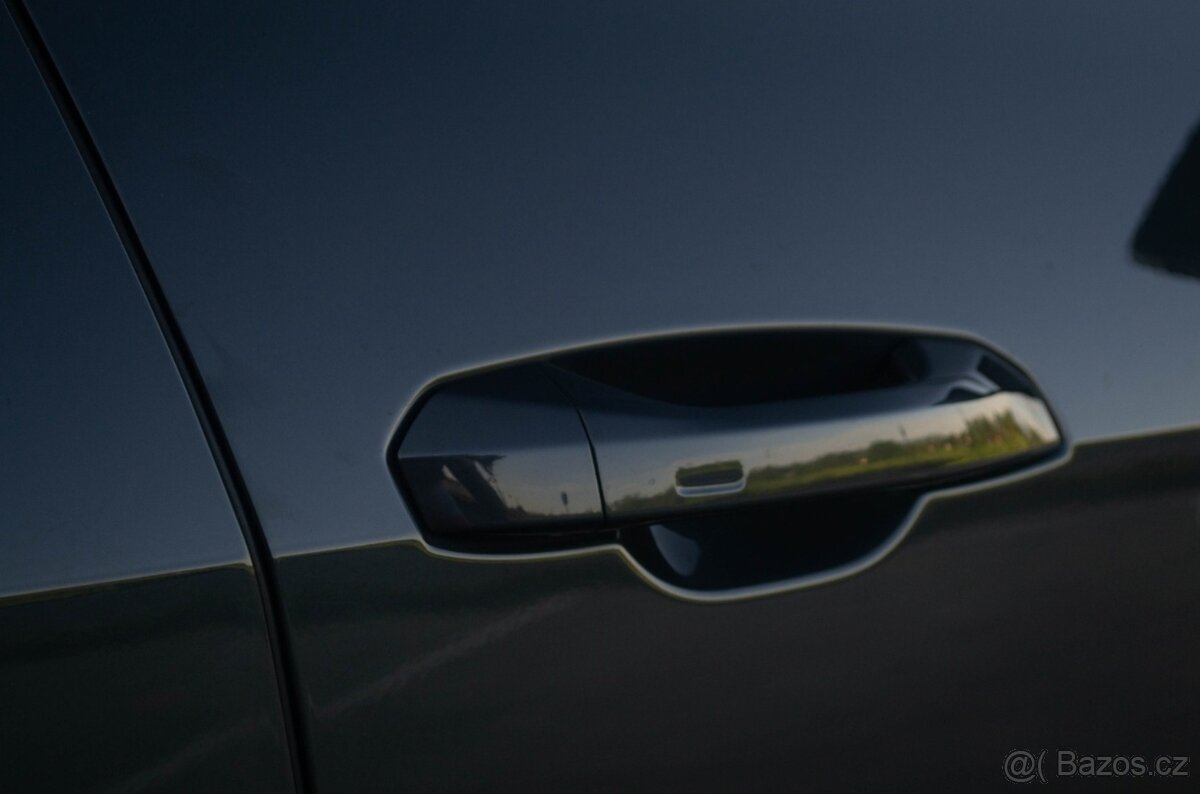 Audi E-tron 55 quattro Advanced - 11