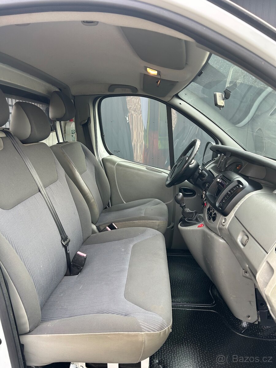 Opel Vivaro Valník + Hydraulická ruka - 11