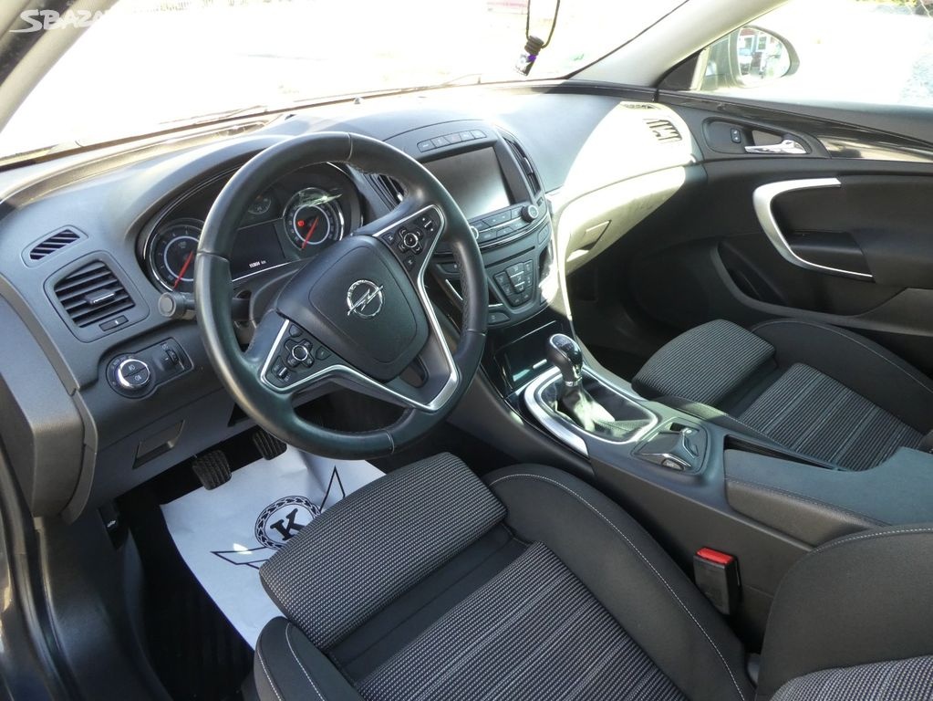 Opel Insignia 2.0CDTi 120kW,4x4,Country T. - 11
