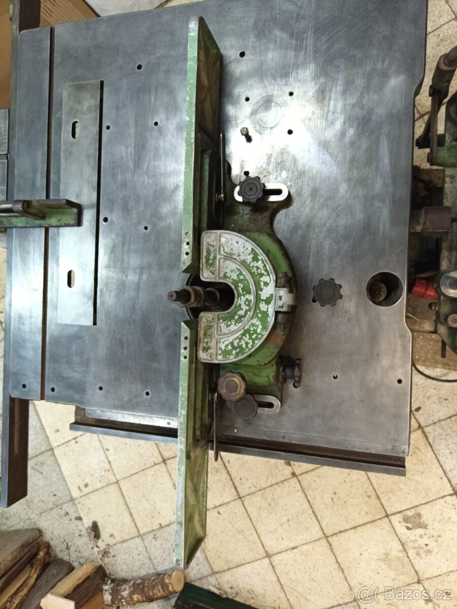 Trojkombinace BAUERLE – litinová pila / frézka / dlabačka - 11