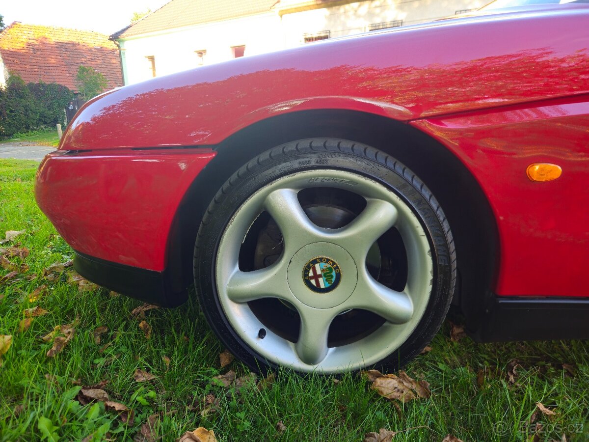 Alfa Romeo Spider 2.0 T.SPARK - 11