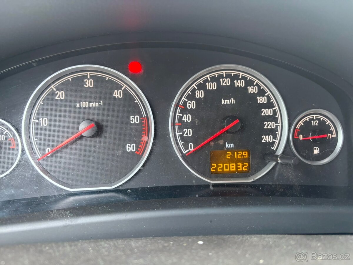 Opel Vectra C GTS, STK 12/2027 - 11