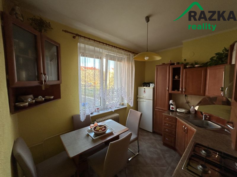 Prodej bytu 2+1 s balkonem v ulici 1. máje - Tachov - 11