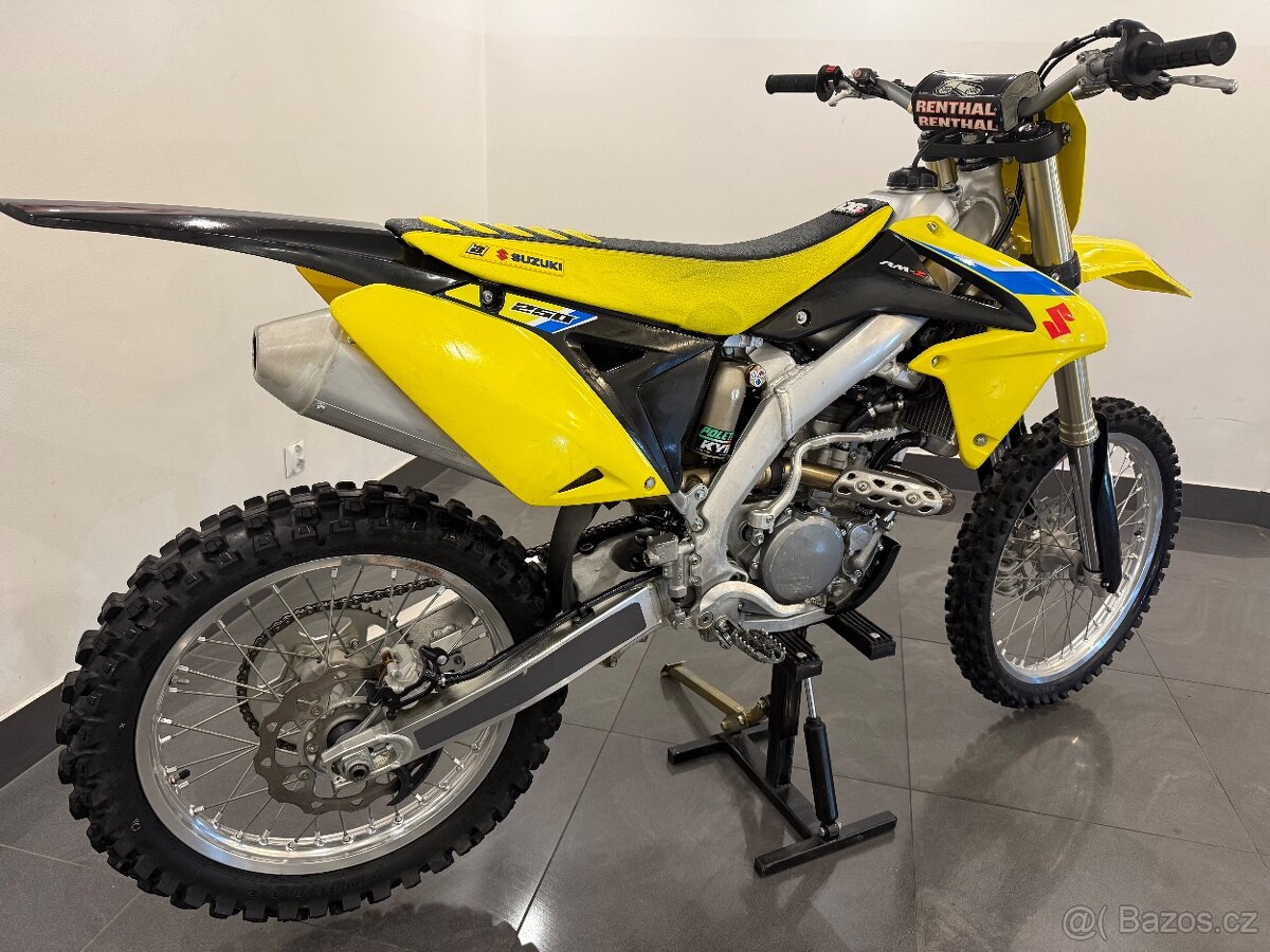 Suzuki rmz 250 - 11