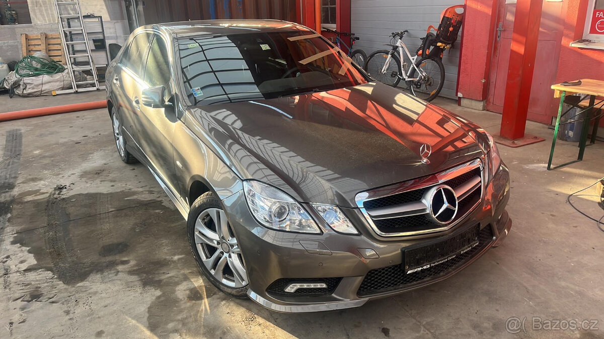 Mercedes Benz W212 E 250 CDI 2,2 150kw AMG Packet - 11
