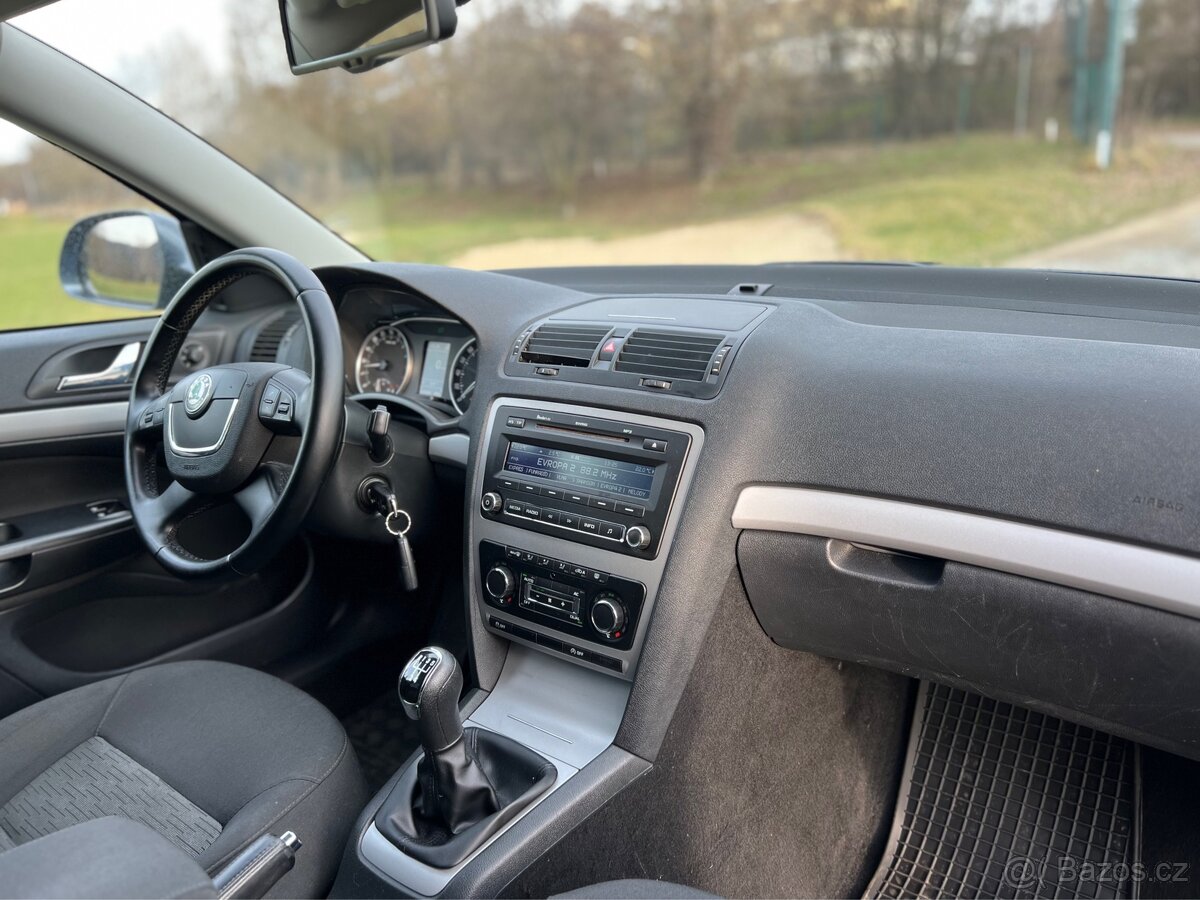 Škoda Octavia 2 2012 facelift - 11