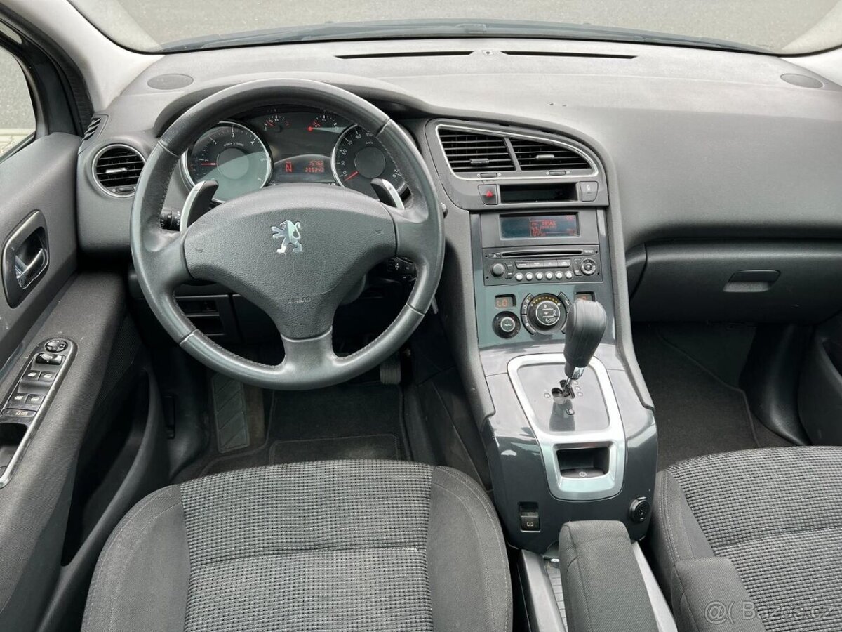 Peugeot 5008 1.6 HDi 80kw automat 7 míst panorama - 11