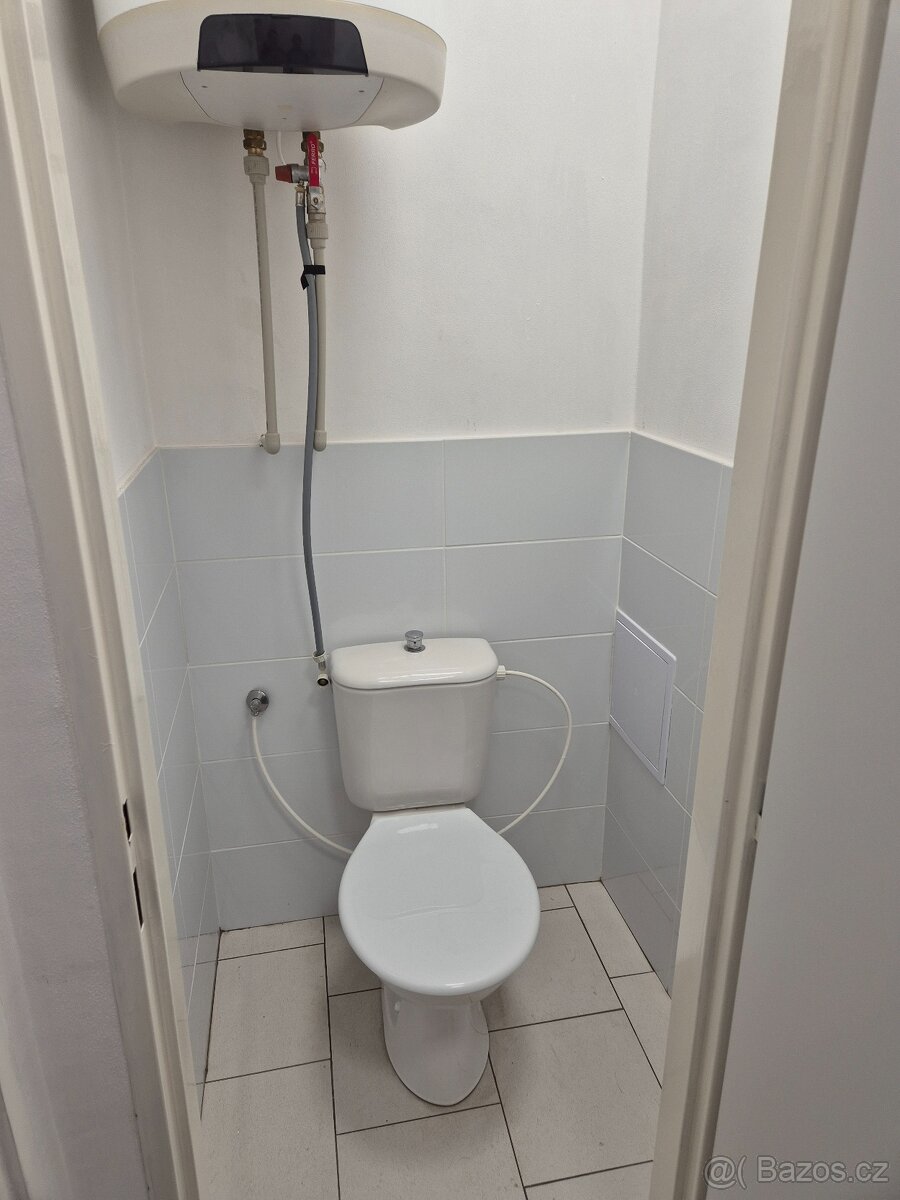 Pronájem bytu 1+kk, Kostelec nad Orlicí - 11