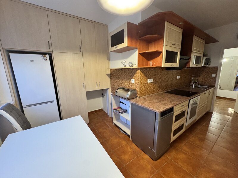 Pronájem bytu 2+1 s lodžií - Napajedla - 11