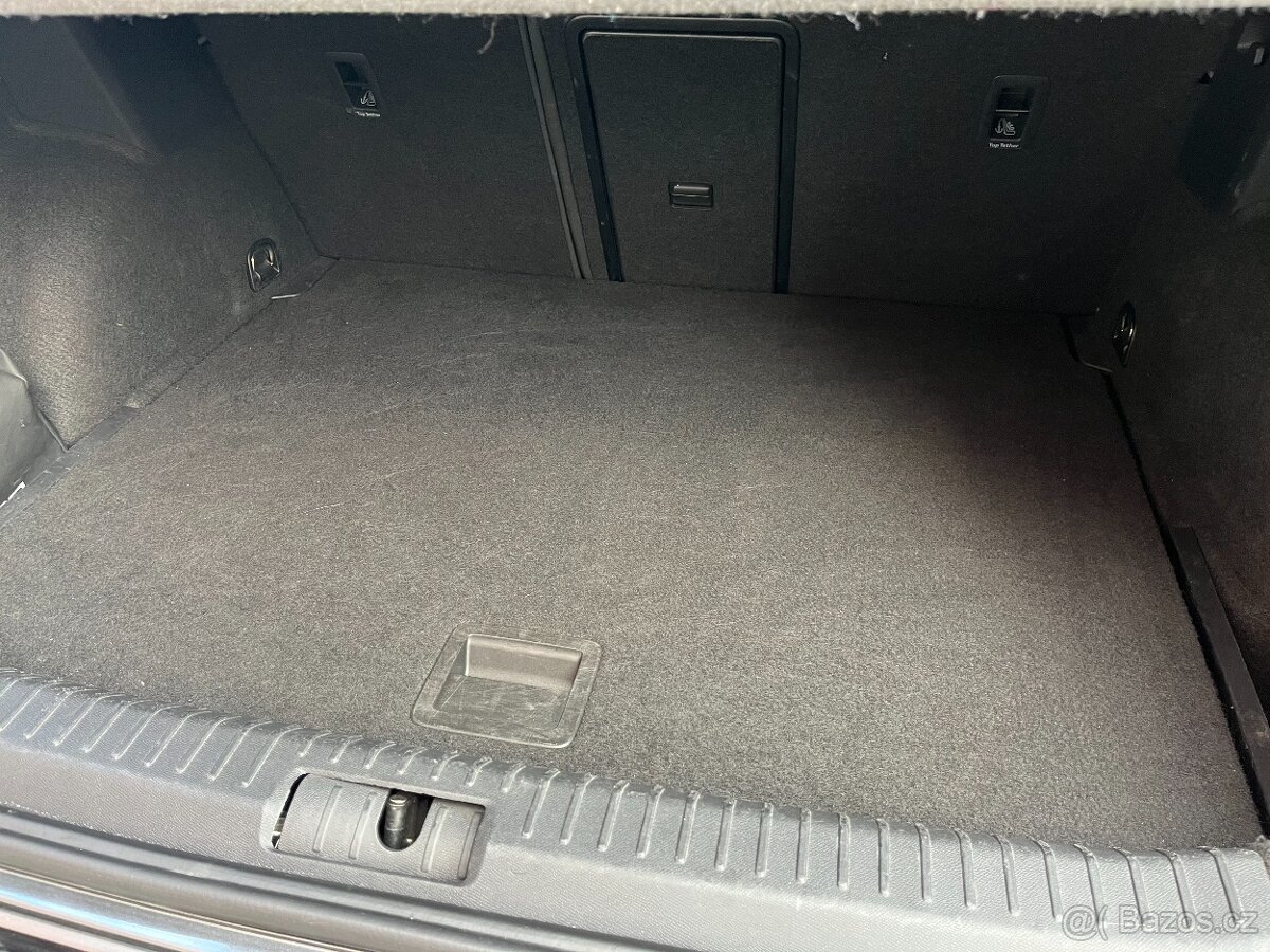 Cupra Formentor 1.5 TSI, DSG, kamera, rok 2022 - 11