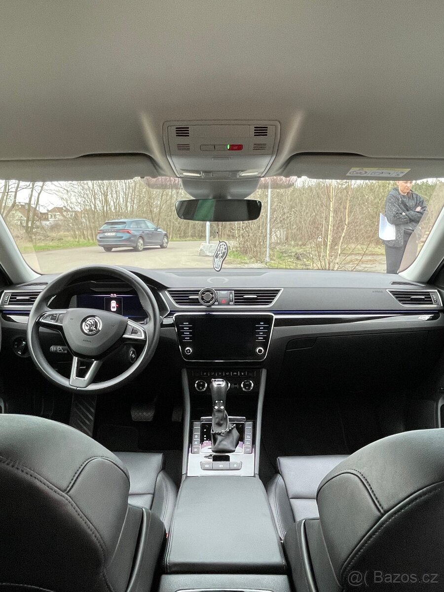 Škoda Superb L&K 140kw 4x4 2019 - 11
