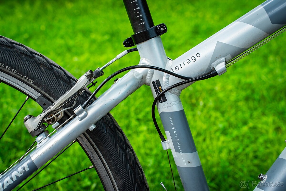 Horské kolo Giant Terrago - 11