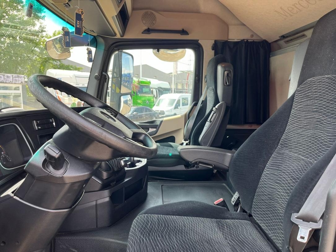 Mercedes-Benz ACTROS 1835 BDF AUTOMAT EURO VI Dhollandia DHS - 11