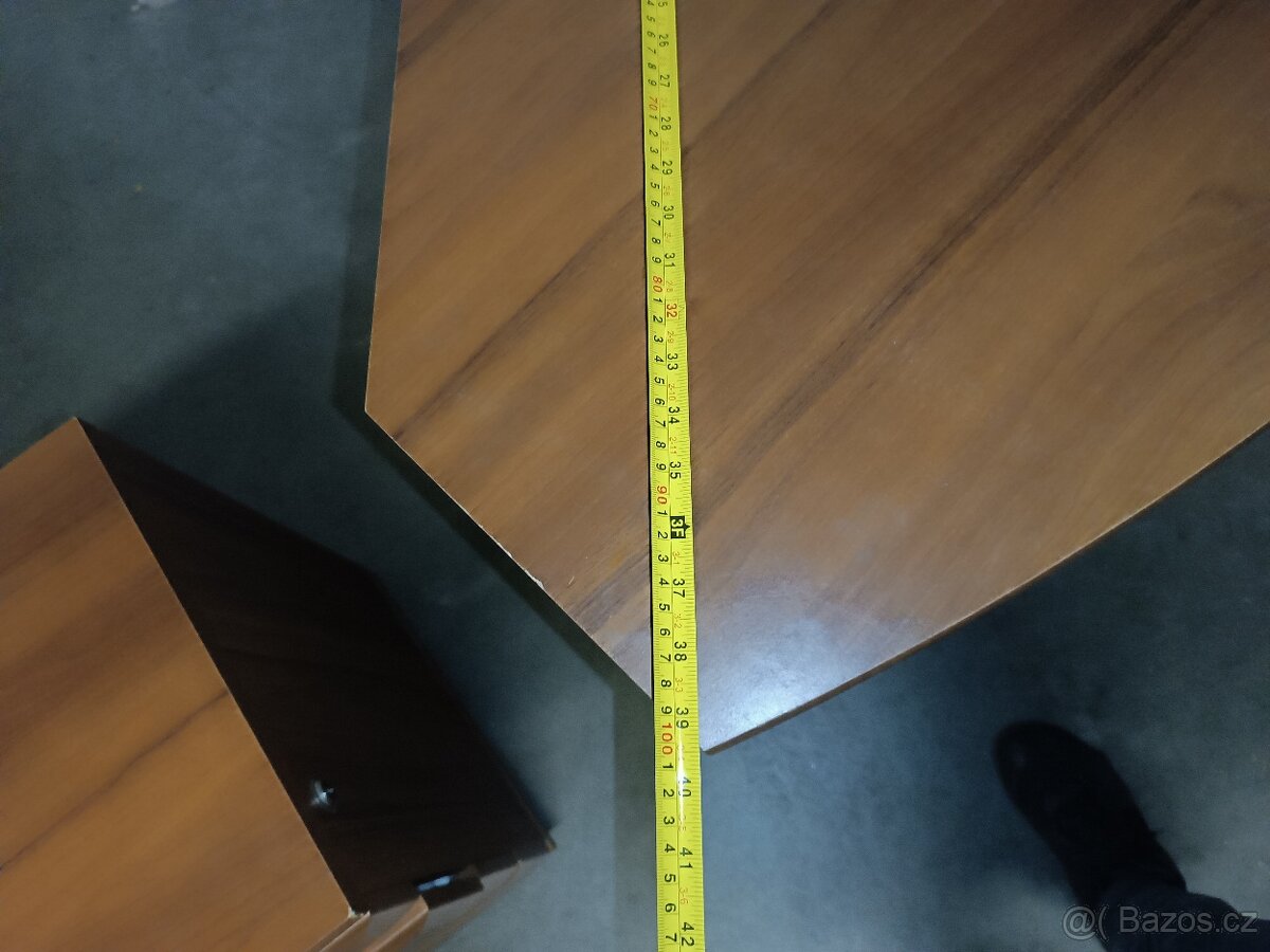 DOVOZ MOŽNÝ rohový stůl s nástavcem možno kontejner. - 11