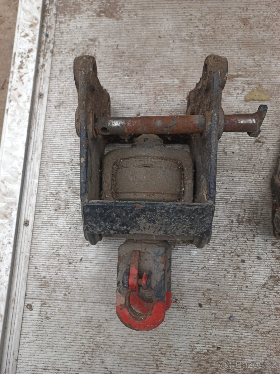 Zetor Crystal sedačka, závěs - 11