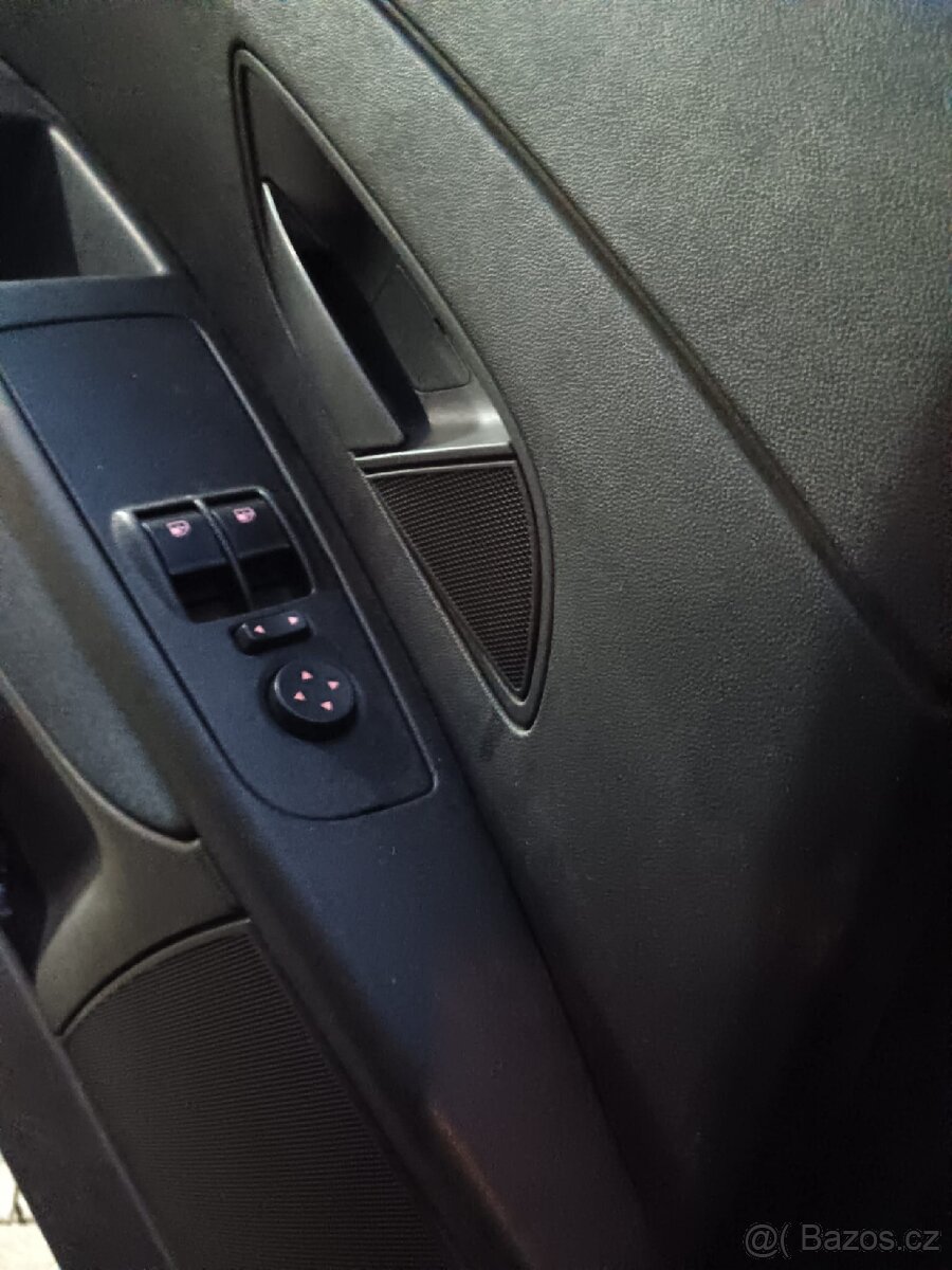 Fiat Punto 1.2 48 kW - benzín + LPG - 11