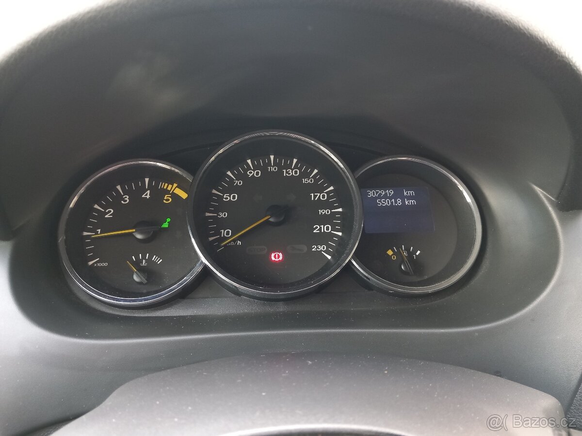 Renault Fluence 2011 1.5 dci 81kw - 11