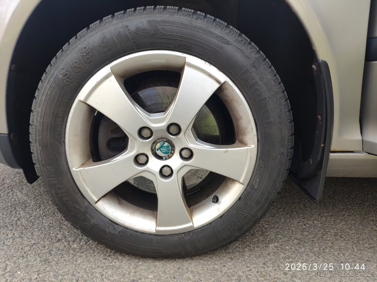 Škoda Octavia II 2.0 FSI Combi, 4x4 - 11