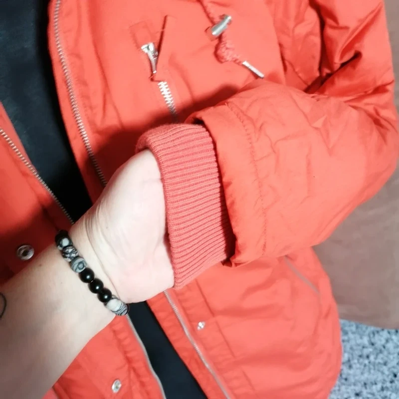 Nádherná zimní bunda s kapucí vel.40-42 - 11