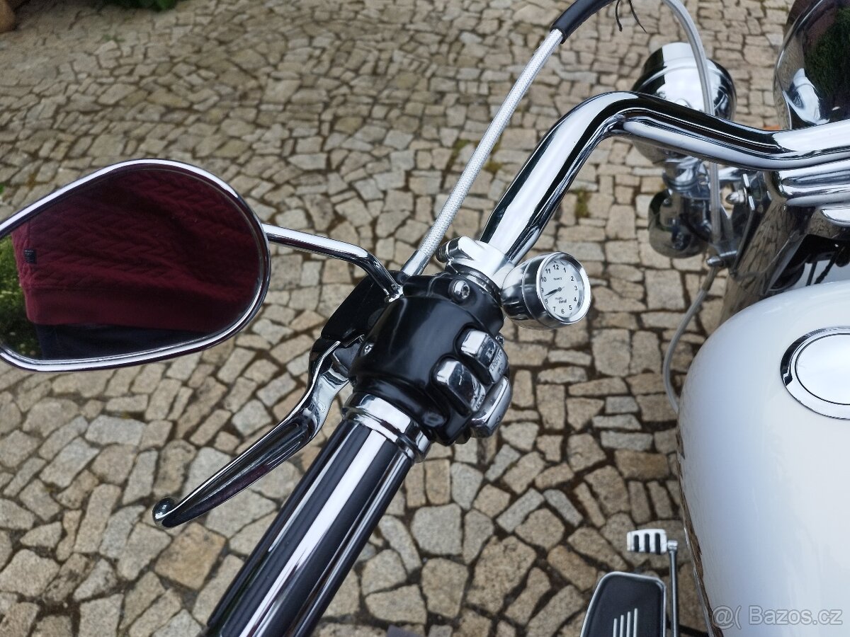 Harley Davidson ROAD KING - 11