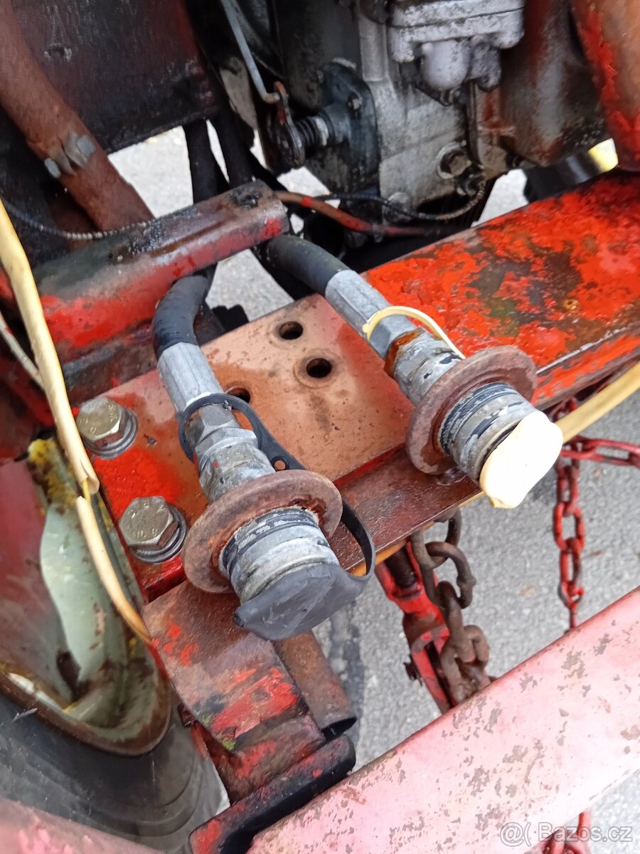 Prodám traktor RS09 GT124 čelní nakladač - 11