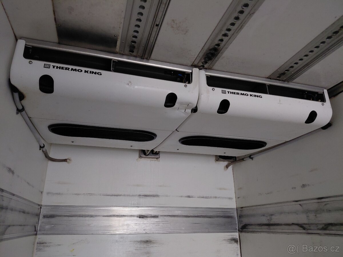 Izoterm skříň bouda sklad - 11