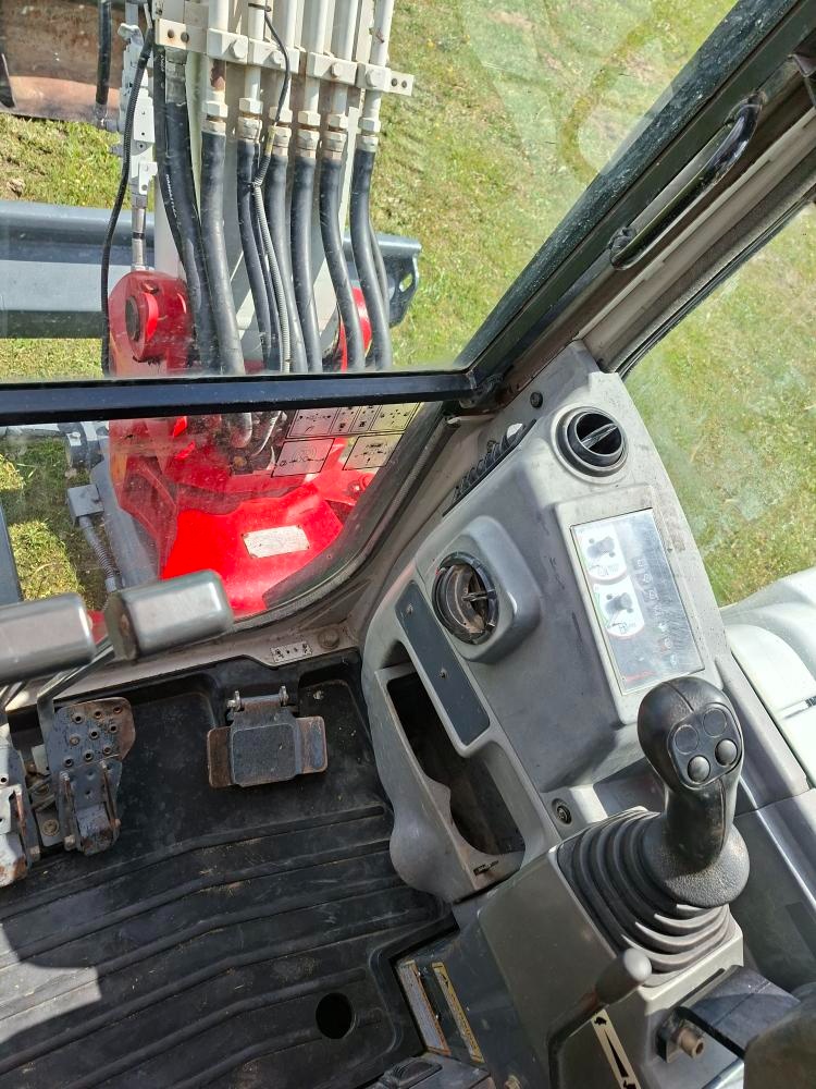 Takeuchi TB 250, klima, 3x lžíce - 11