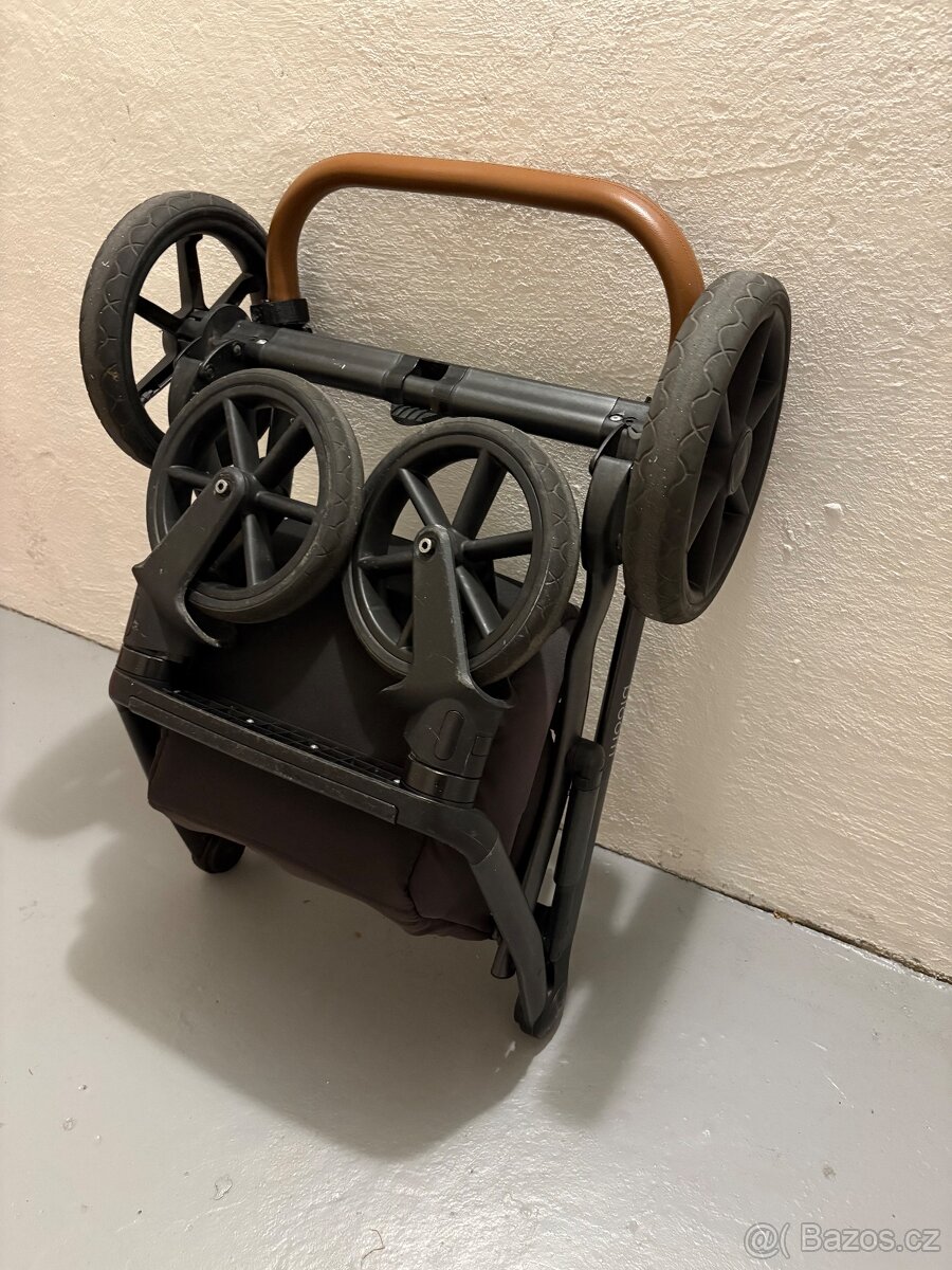 Kočárek Roan Bloom - 11